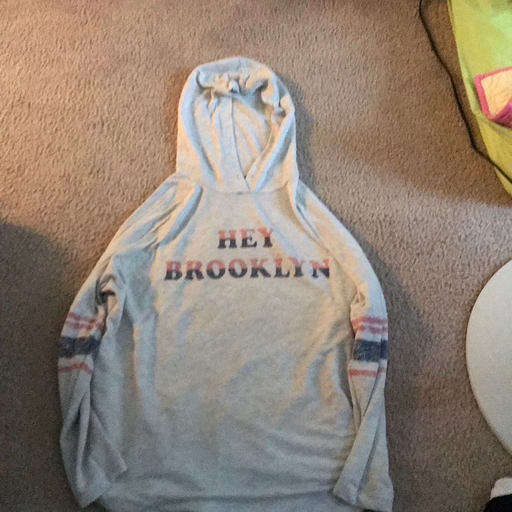 Hey Brooklyn long sleeve sweatshirt with hood
